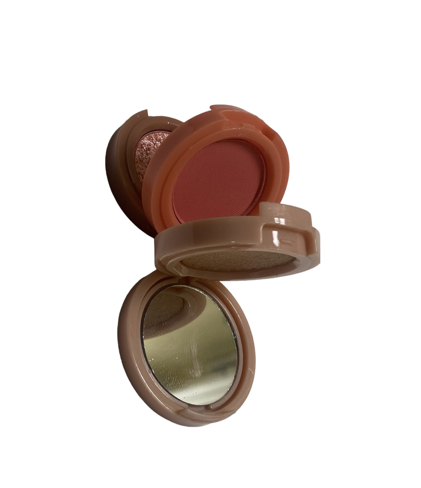 Sombra, rubor e iluminador