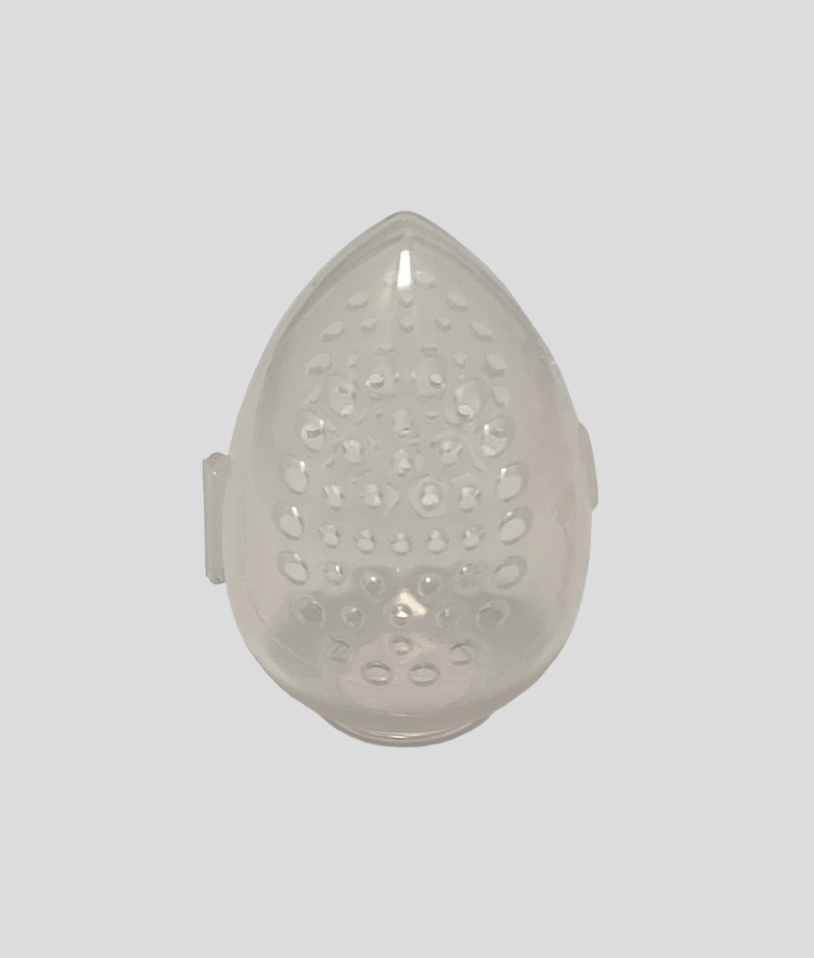 Estuche blanco para guardar esponja de maquillaje